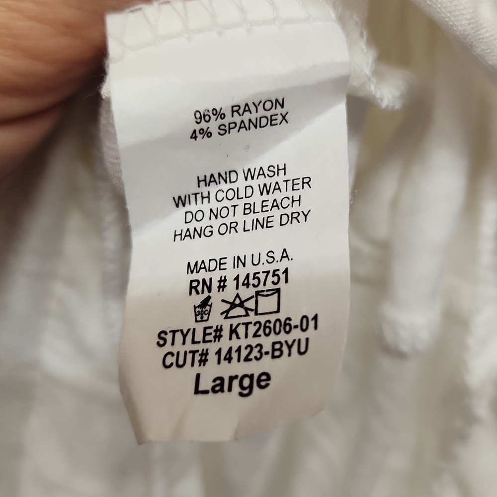 Fantastic Fawn White T-shirt With Ruffles Size Large - Picture 5 of 5